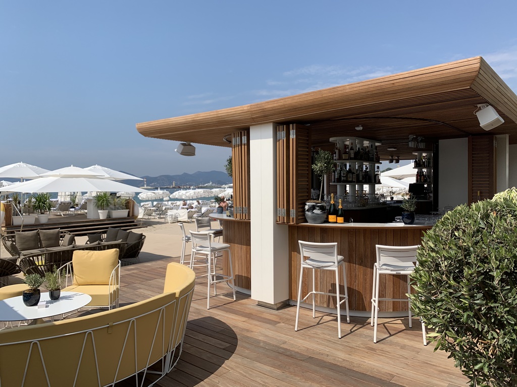 Bar de la plage CARLTON - Cannes (2)