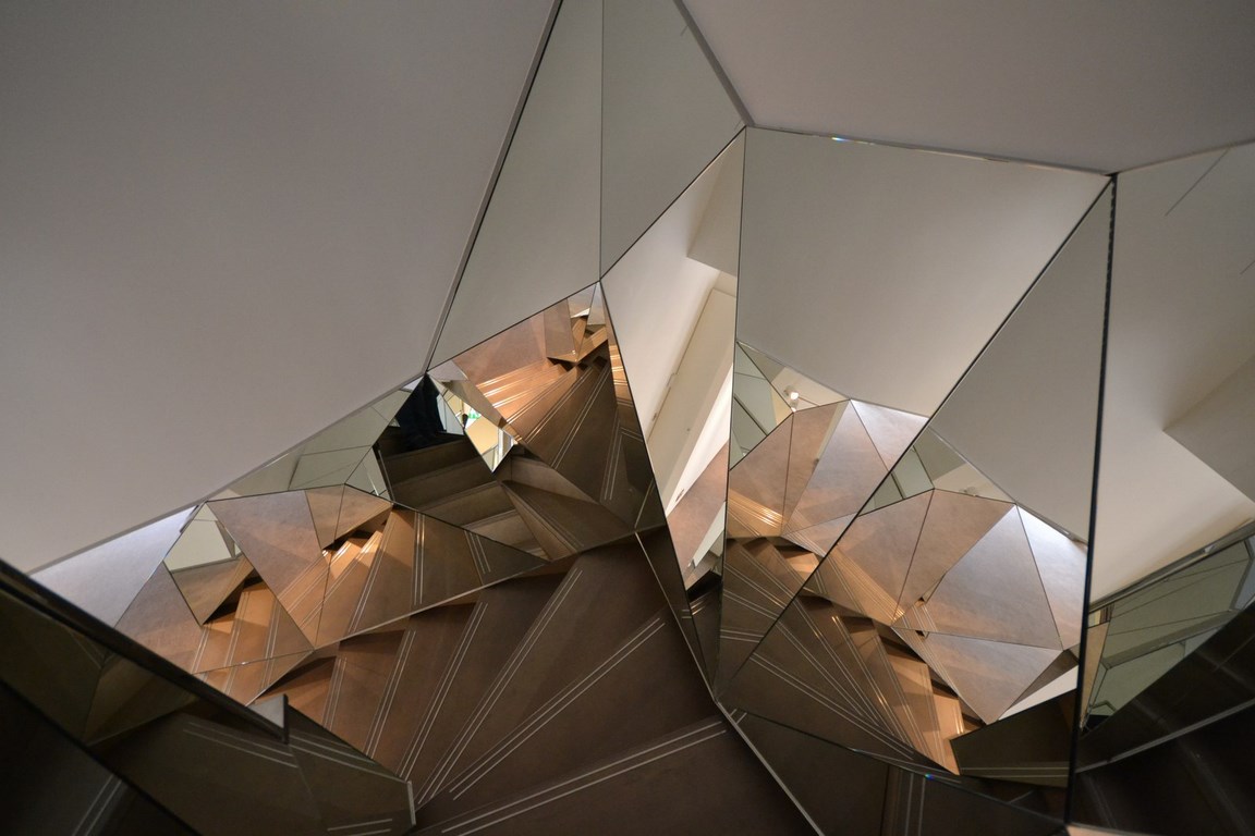 Lorenz Baumer - Diamant stairs (1)